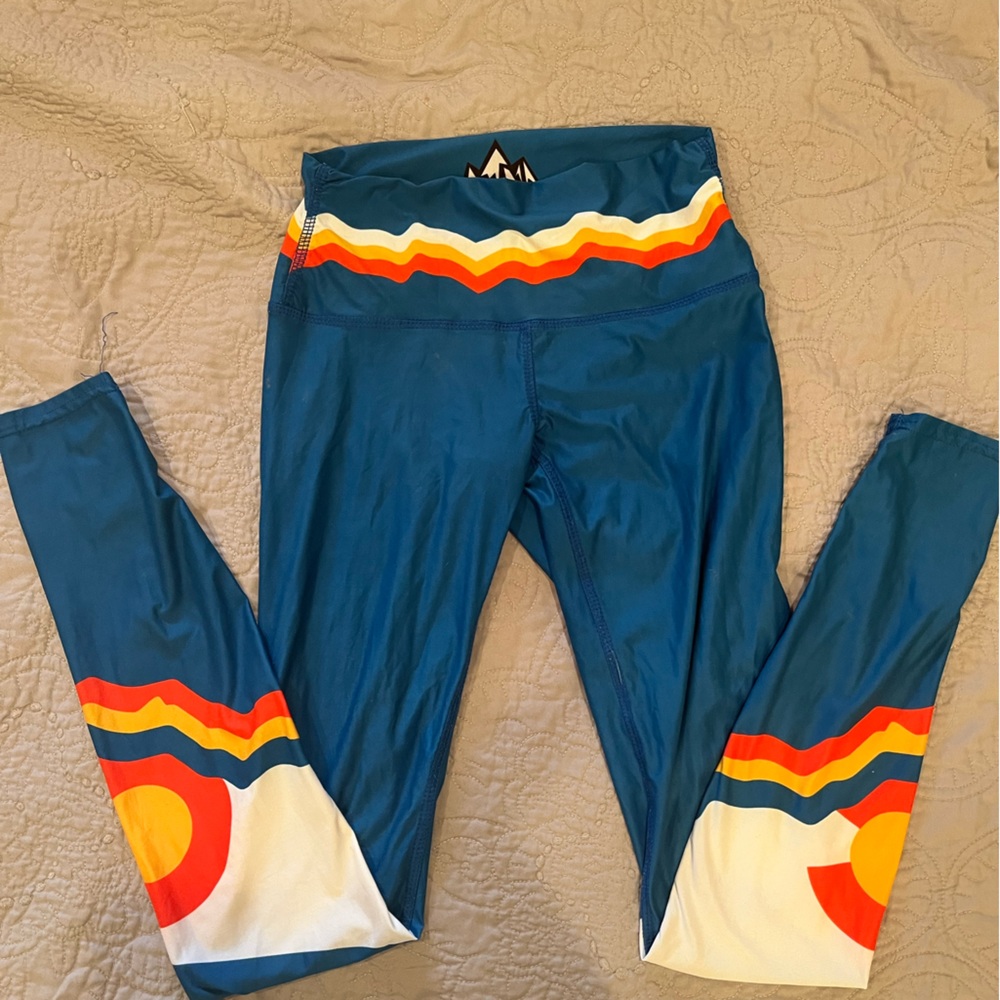 Colorado Threads Womens Yoga Pant Size S Retro